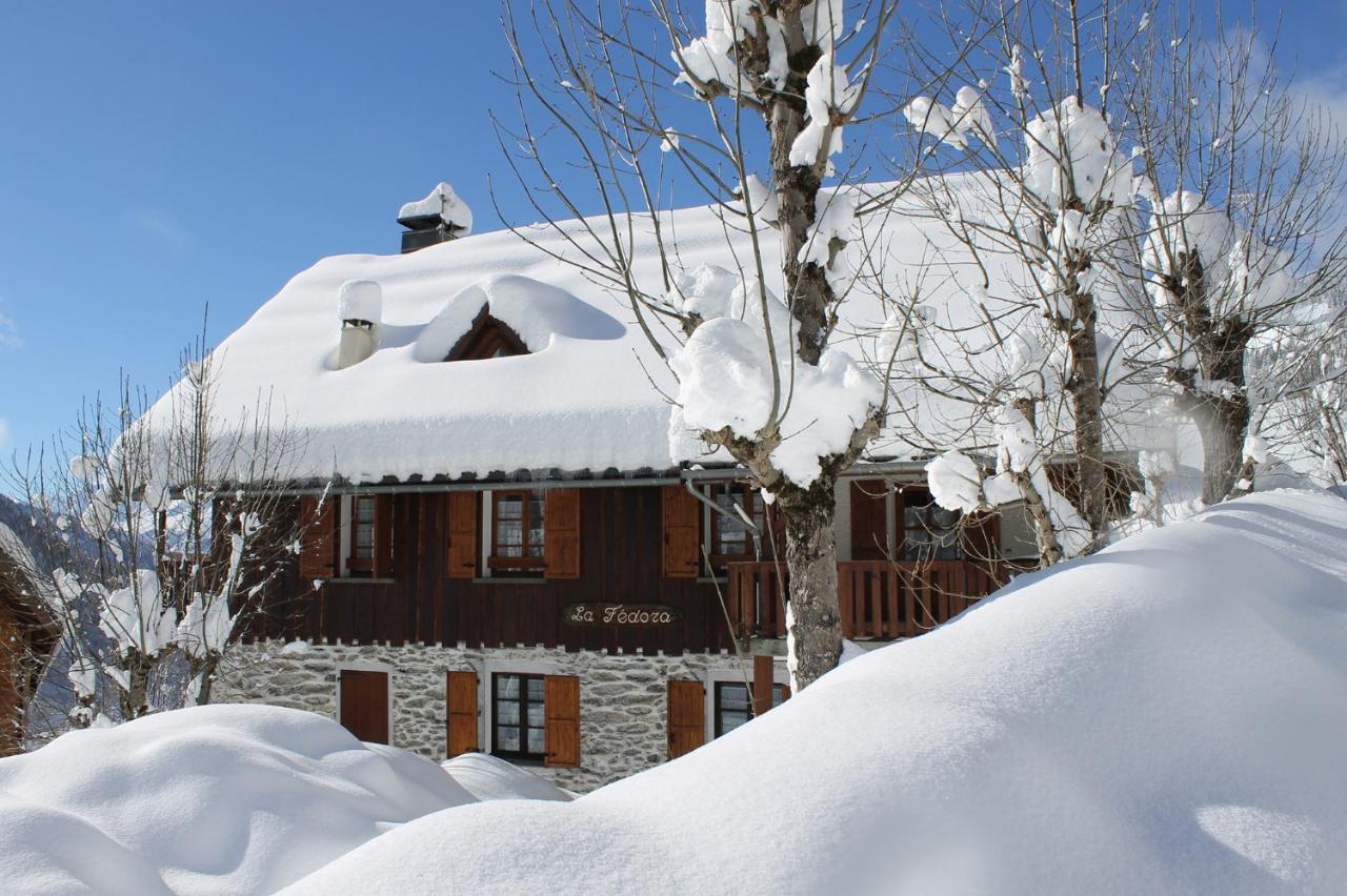 Chalet La Fedora - Appartements De Charme 瓦约尼 外观 照片