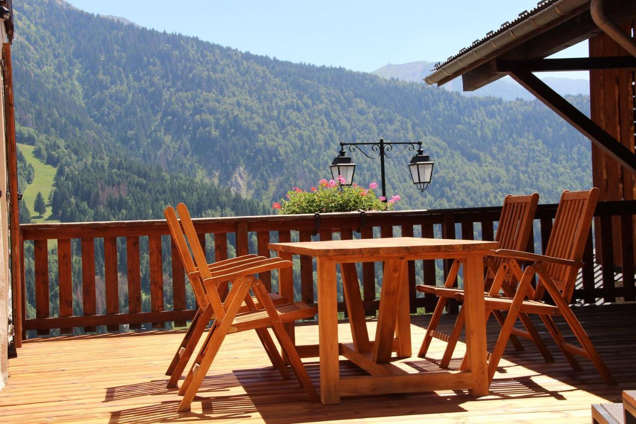 Chalet La Fedora - Appartements De Charme 瓦约尼 外观 照片