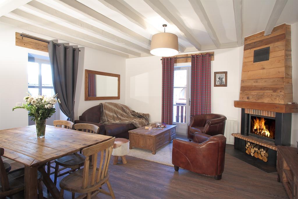 Chalet La Fedora - Appartements De Charme 瓦约尼 外观 照片